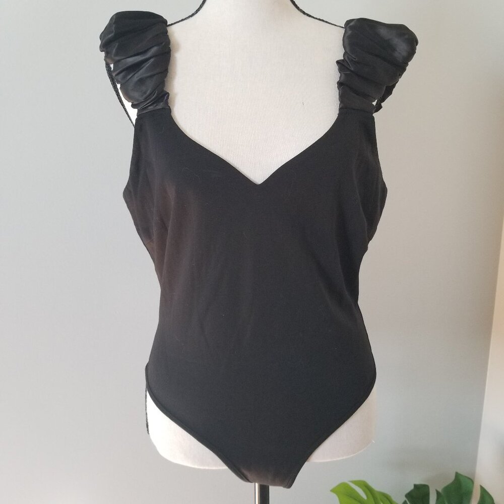 Melrose With Love bodysuit L